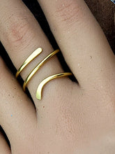 Load image into Gallery viewer, Twigs - The Twisted Ring