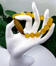 Load image into Gallery viewer, Golden Beauty Bracelet Set