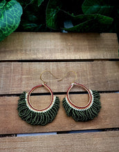 Load image into Gallery viewer, Emerald Queen (Brick Stitch) Earrings