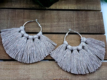 Load image into Gallery viewer, Fan Me! (Macrame) Earrings