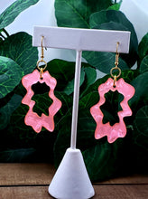 Load image into Gallery viewer, The Curvy Spot Hoop Earrings