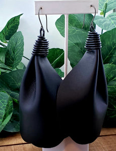 Bow Tassel Leather Earrings - All Black