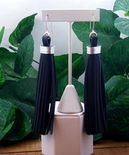 Load image into Gallery viewer, Chic Tassel Leather Earrings - Black
