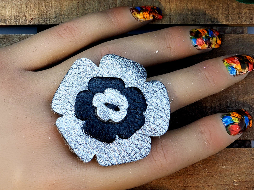 Leather Flower Ring - Metallic Black and Gray V1