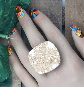 Groovy Statement Ring - Medium - Cork