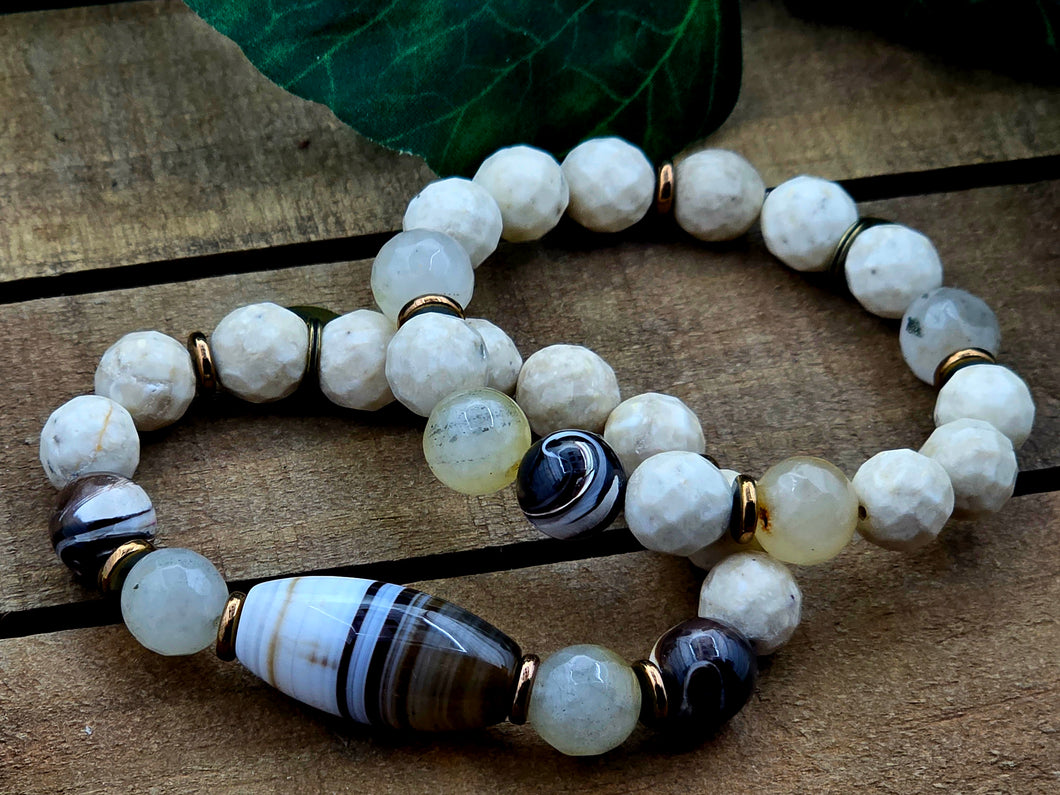 The MOP Queen Bracelet 2pc Set - Women