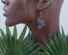 Load image into Gallery viewer, MINI The &quot;Africa&quot; Earrings - ACRYLIC
